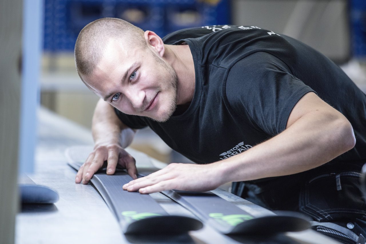 rsz_aston_harald__fabrik_kolfiber